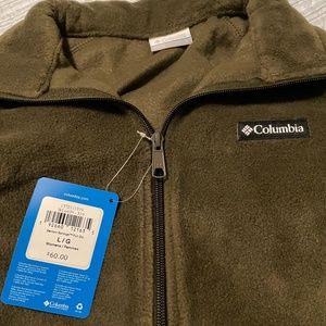 New with Tags COLUMBIA full zip fleece size L